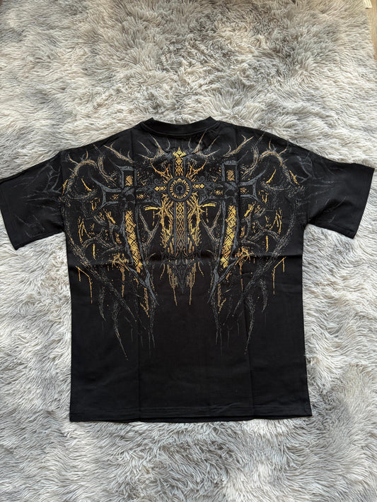 BREATHEDIVINITY Oversize Tee — Modelo 08